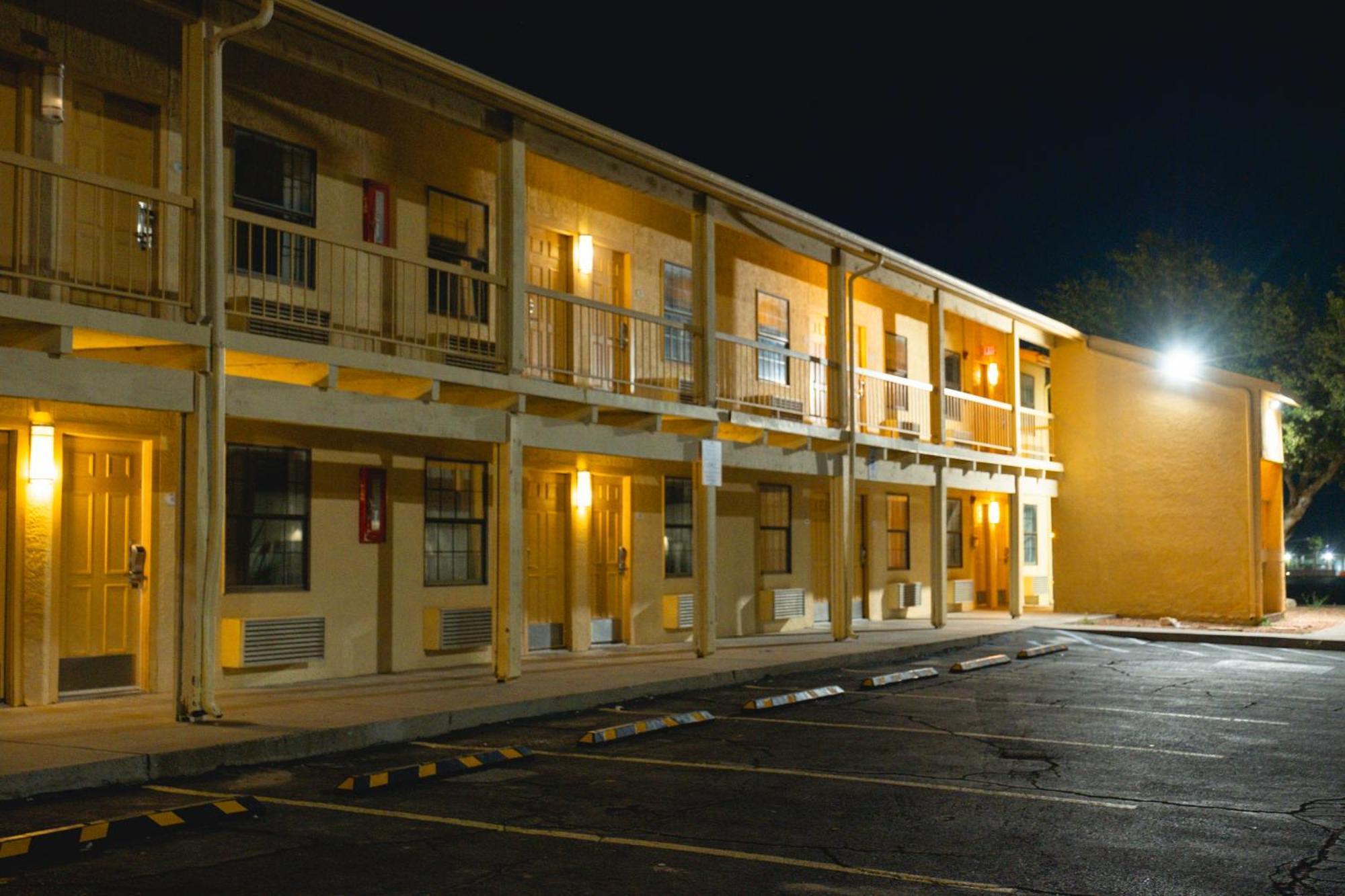 Hotel Baymont By Wyndham Fort Stockton Exteriér fotografie