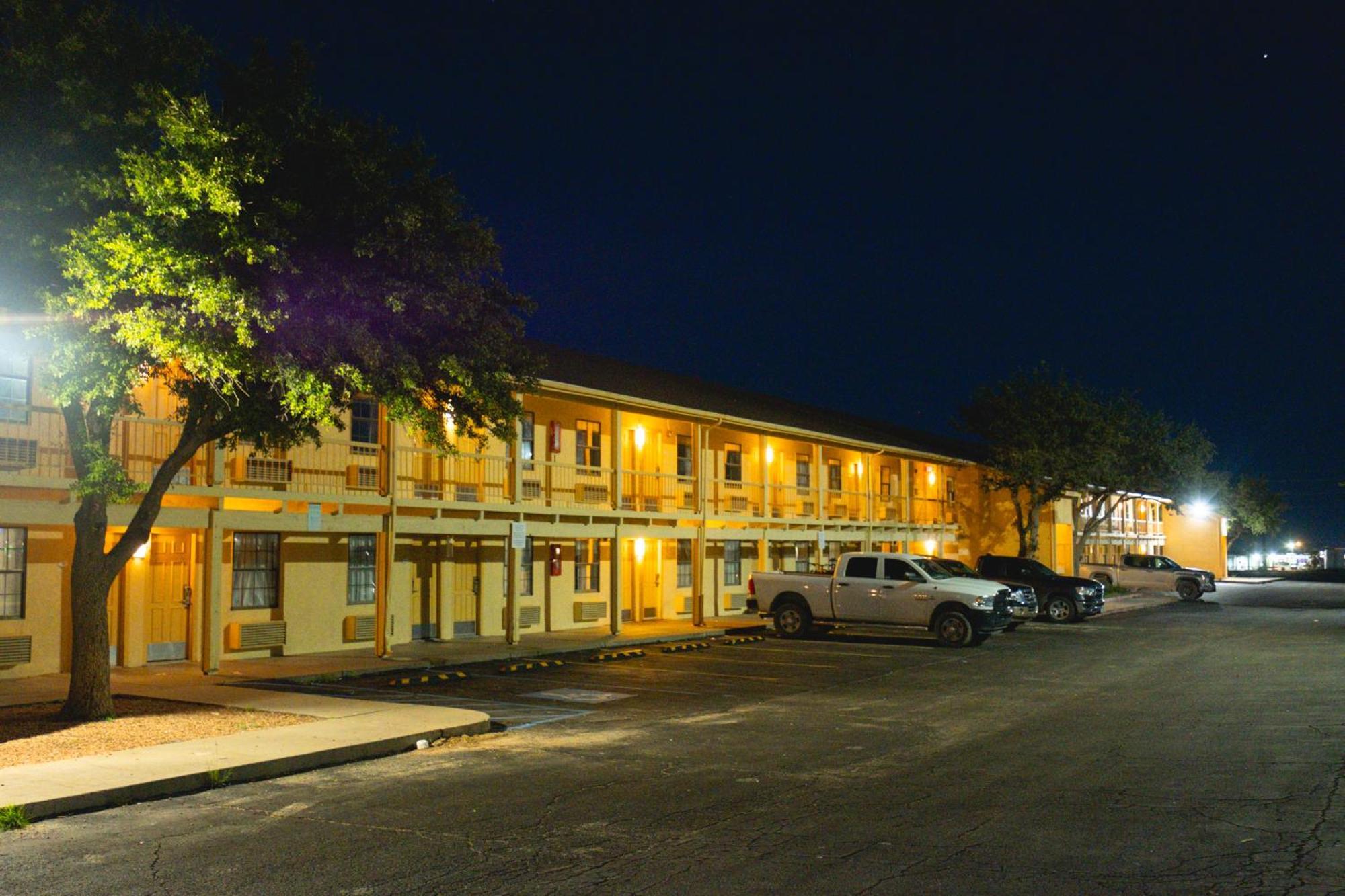 Hotel Baymont By Wyndham Fort Stockton Exteriér fotografie
